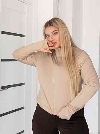 Женский костюм для спорта и фитнеса 