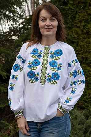 Вишиванка жіноча лляна, білий топ Київ