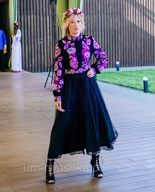 Жіноча вишита сукня, чорна вишиванка жіноча Кривой Рог - изображение 1