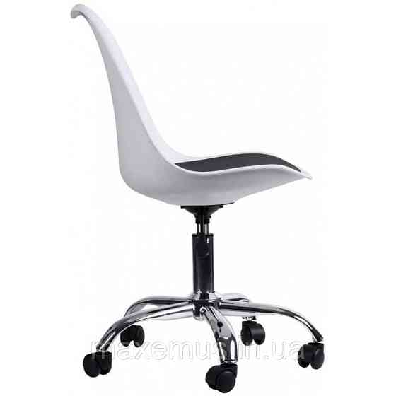 Офисное кресло для работы за компьютером В48 7 ортопедическое кресло для дома и офиса белое с черным Мостиска