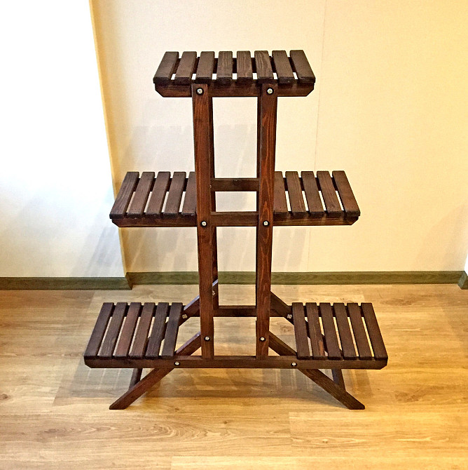 Подставка для цветов 