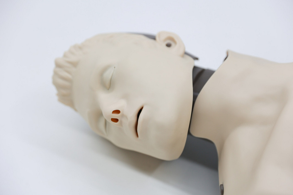 Інноваційний манекен для навчання СЛР и AED з візуалізацією кровотоку Amoul Дніпро - фото 5