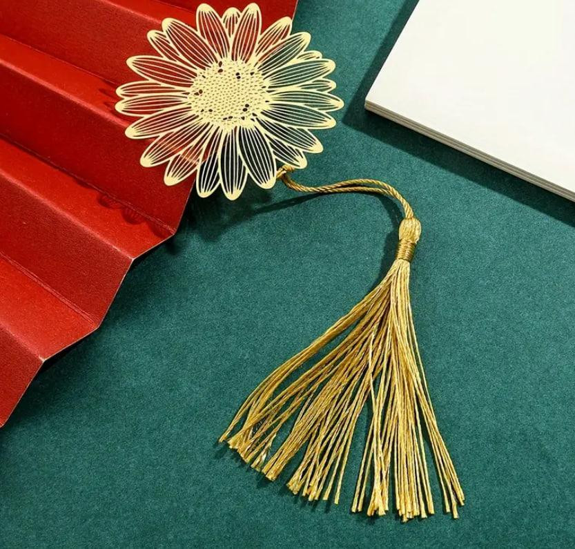 Винтажная металлическая закладка 