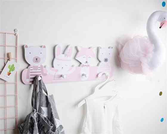 Детская деревянная настенная вешалка для девочки Сказочные друзья Винница