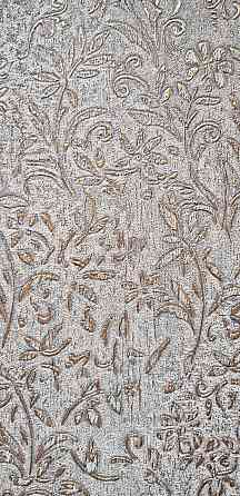 Шпалери вінілові на флізеліні Marburg Aura метрові маленькі квіти золотисті на коричневому структурні Київ