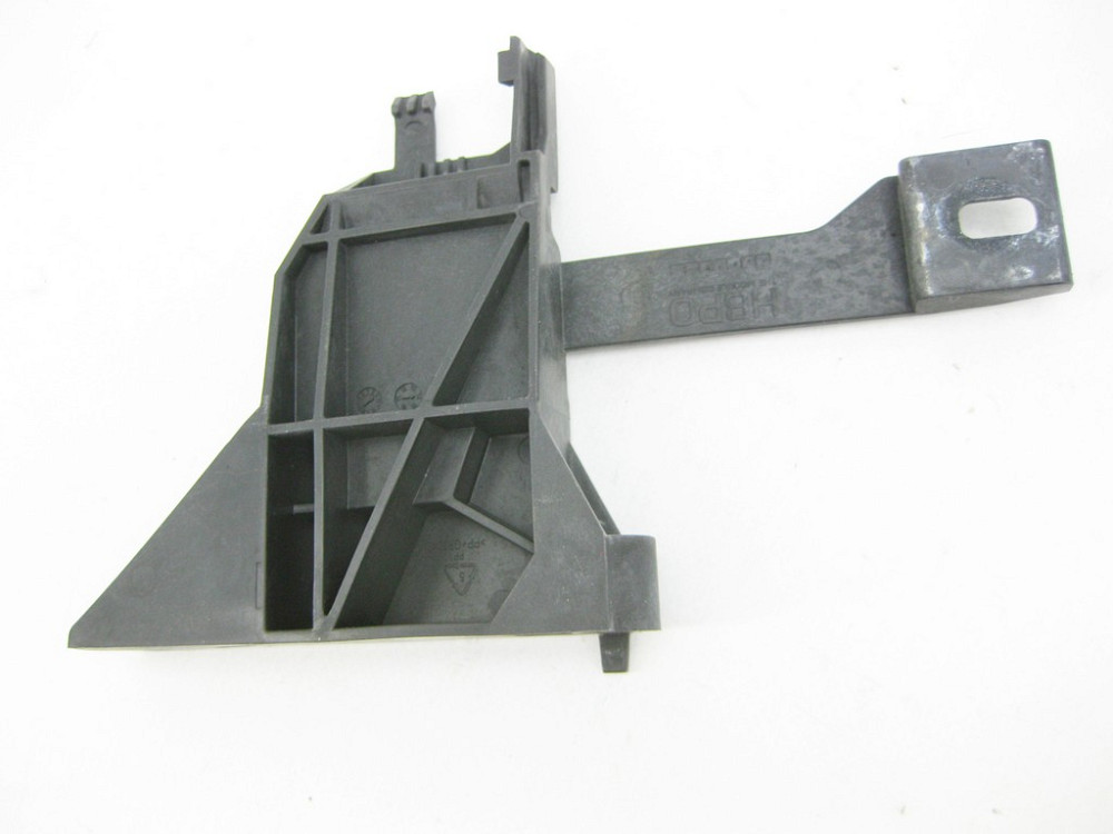 Mercedes-Benz  A2466210234 Кронштейн на передній настановній панелі праворуч CLA Shooting Brake X117 CLA C117 GLA X156 A-class W176 B-class W242 B-cla Одесса - изображение 6