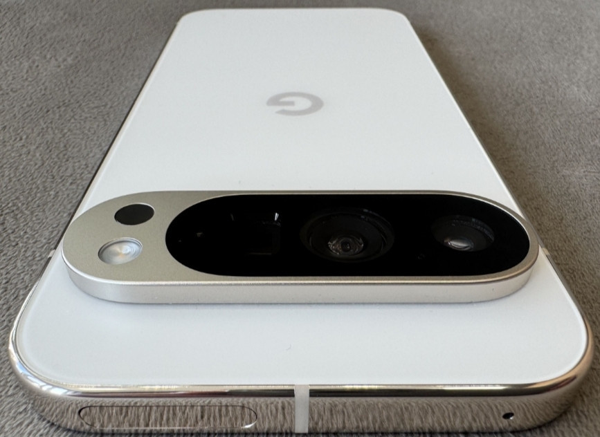 Смартфон Google Pixel 9 Pro 16/128GB Porcelain ( Global Version) Киев - изображение 5