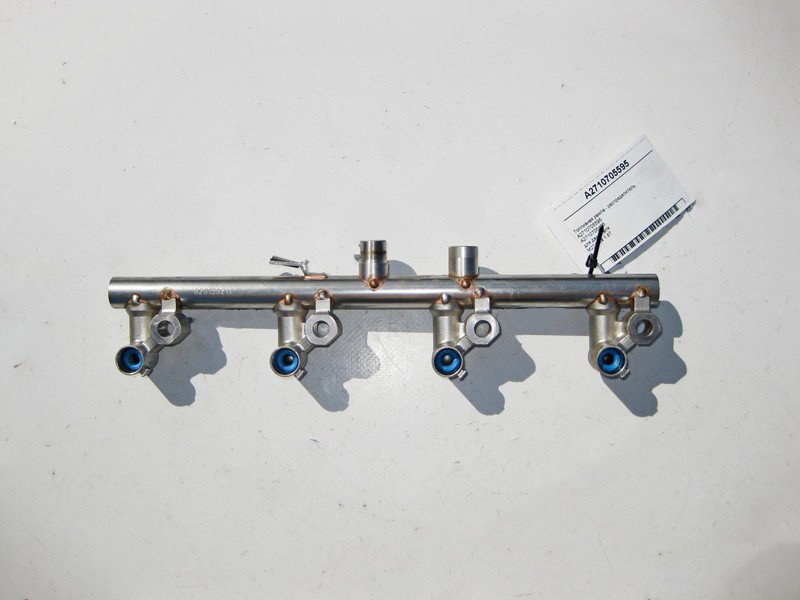 Mercedes-Benz  A2710705595 Паливна рампа - розподільник для двигуна M271 R4 1.8T Одесса - изображение 2