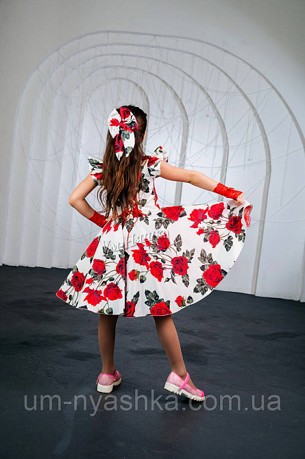 Пышное нарядное платье с цветочным принтом Кривой Рог - изображение 6