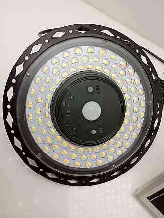 Підвісний світильник на сонячній батареї Vlux-W-005-01 Луцьк