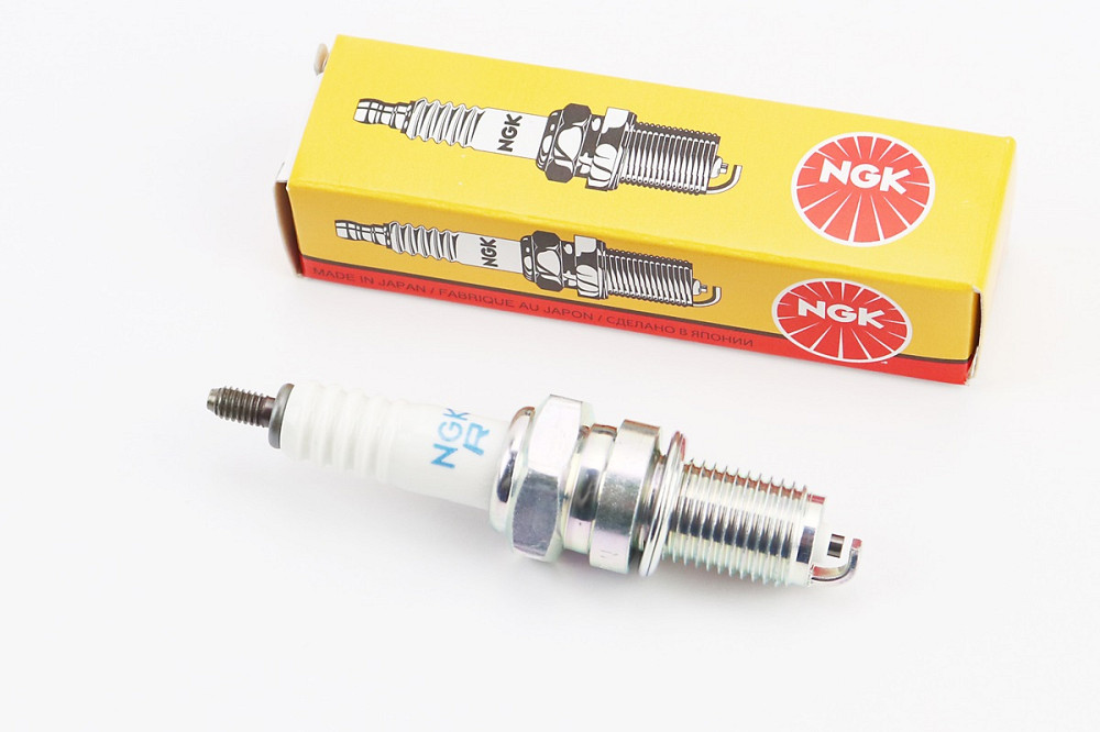 Свічка 4Т DPR7EA-9 з резистором - M12 L17 - CG/CB/CH250/YP250 Київ - фото 1