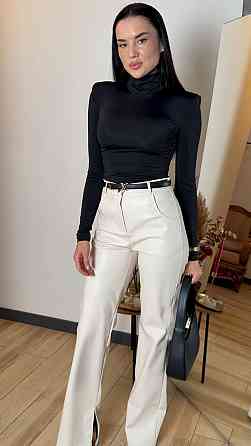 Женские стильные брюки на высокой посадке с разрезами эко кожа на замше Молочный, 42/44 Одесса