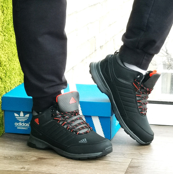 Зимові Кросівки Adidas GORE-TEX Чоловічі Чорні з МЕХОМ Черевики Адідас (розміри: 42,43) ВідеоОбзор Дніпро - фото 7