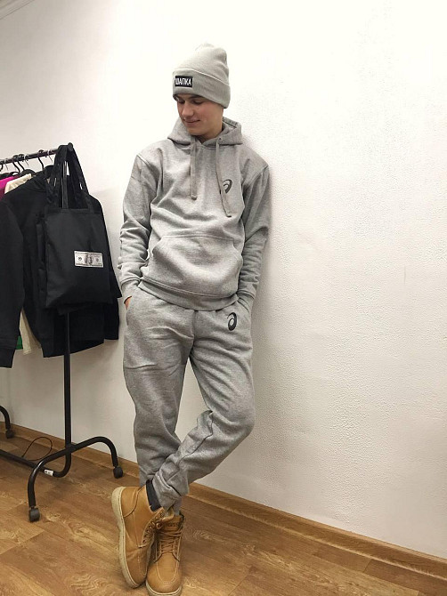 Спортивный костюм унисекс - худи, джогеры, шапка со своим принтом. Черновцы - изображение 1