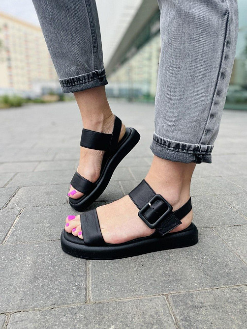 teona Босоніжки жіночі чорні TEONA 286 (5239) літні шкіряні / Стильні босоніжки на низькому ход Коломия - фото 1