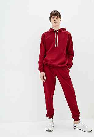 Спортивний костюм унісекс із власним принтом. Чернівці