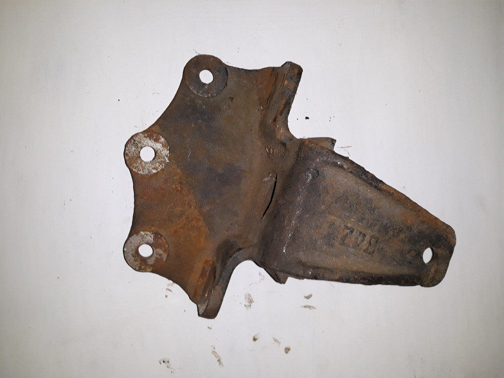 Кронштейн рессоры передней задний ЗИЛ 133. Харьков - изображение 1