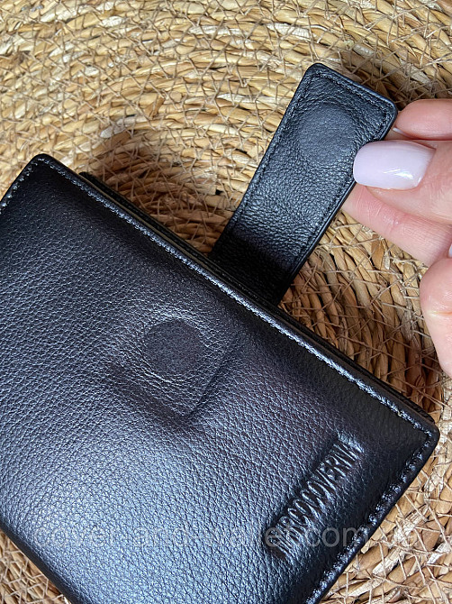 Мужской кожаный портмоне с отделением для паспорта и авто документов на магнитах Marco Coverna M118-1 Киев - изображение 10