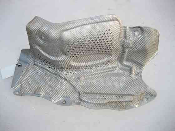 Mercedes-Benz  A1666821100 Захисний тепловий екран лівого каталізатора передня частина ML W166 GL X166 Одеса