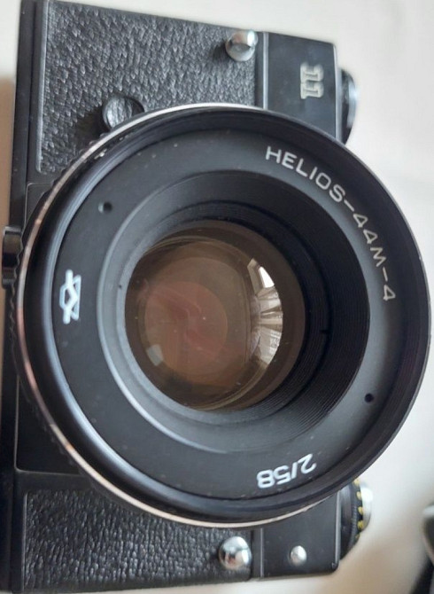 Фотоаппарат Зенит 11 с обьективом гелиос 44 м. Киев - изображение 5