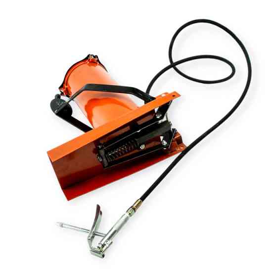 Нагнітач мастила (солідолонагнітач) 6 л Мукачево