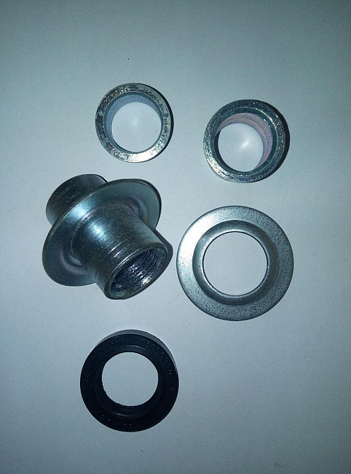 Втулки колеса МТ, ДНІПРО (компл) VDK Киев - изображение 1