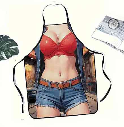 Фартух прикольний дівчина в джинсових шортах 80 на 60 см різнобарвний Київ