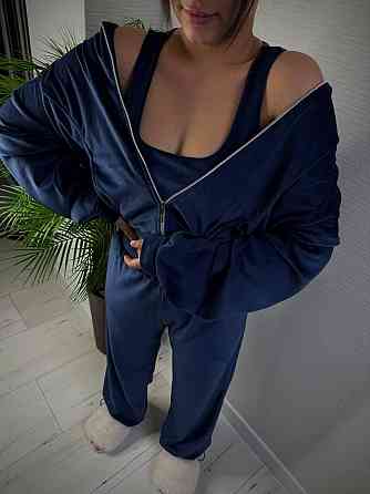 Женский стильный повседневный плюшевый костюм тройка Синий, 42/44 Одесса