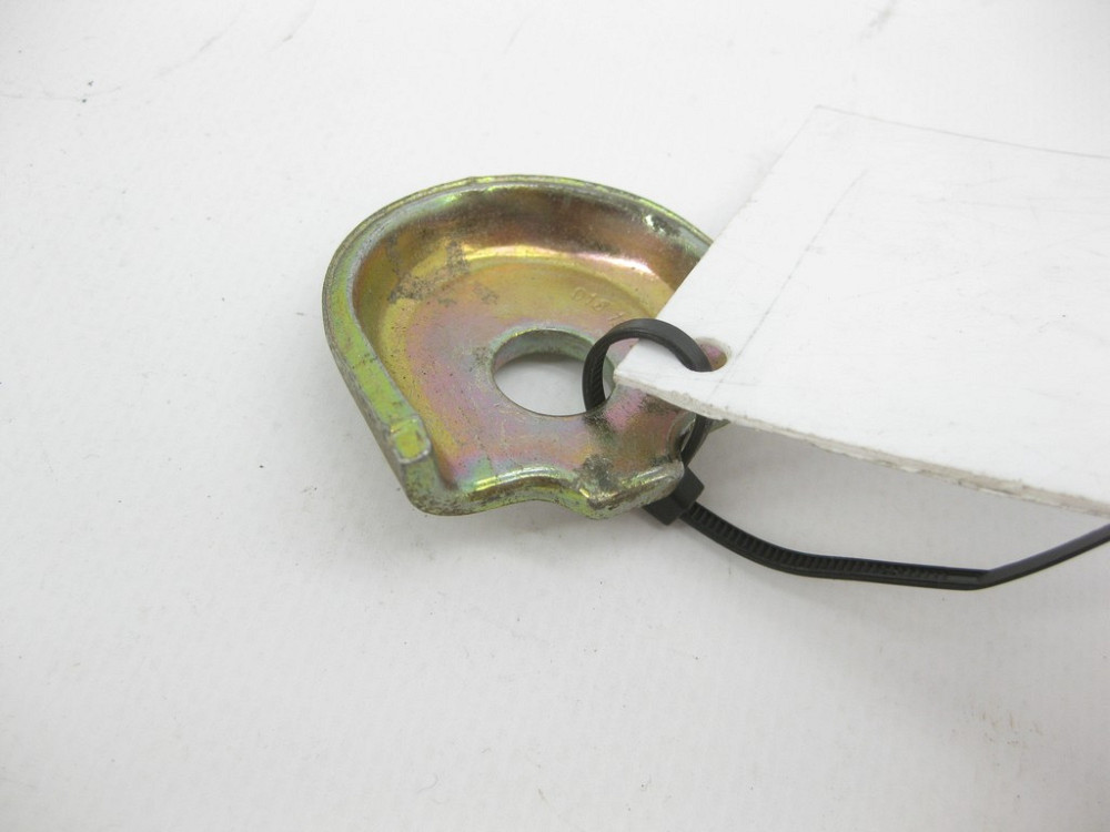 VAG  016135306A Шайба кріплення ременя безпеки VAG Одесса - изображение 6