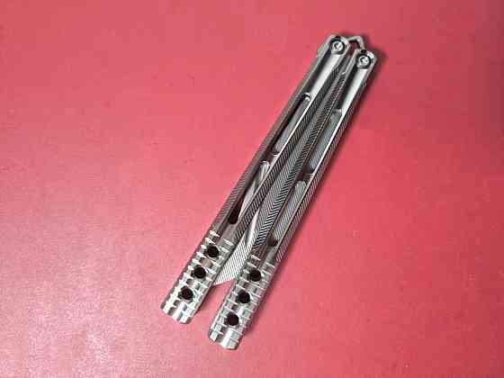 Ніж Orca V1.5 Balisong — "коли хочеш грати, але як ніндзя з майбутнього" Харків