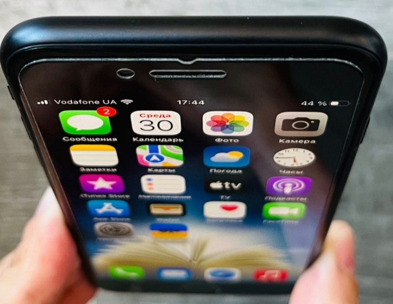 Айфон: iPhone SE 2022 Midnight 64Gb. Neverlock. Київ - фото 3