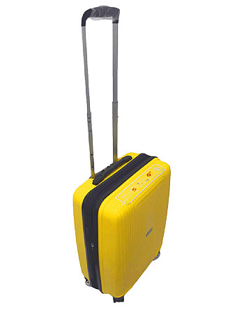 Чемодан пластиковый AIRTEX 241 малый 55 см желтый Киев - изображение 2