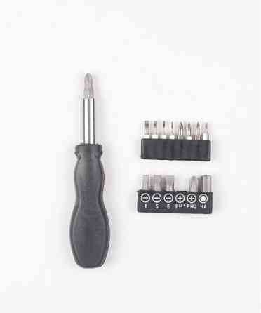 Отвертка-битодержатель с комплектом бит, 15пр.(L-110мм, PH:000,00,0,1,2,4, SL:1,1.5,2.5,3,4,5,6мм),в блистере Одесса