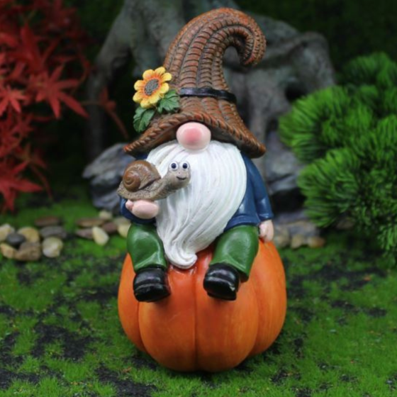 Садова фігурка Гном на гарбузі 3.6 х 3.4 х 2.5 см Полістоун Одеса