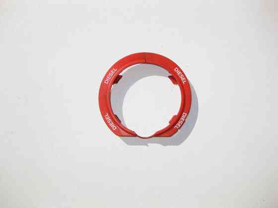 Mercedes-Benz  A2114710071 Кільце - оконтовка заливної горловини паливного бака дизель CLS C219 C-Class W202 W203 E-Class W211 CLC C203 Одеса