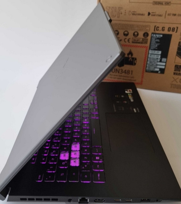 ASUS TUF Gaming A17 (20220)R7 6800H/RTX3070/RAM16GB/SSD1TB/WIN 11 Ноутбук Киев - изображение 5