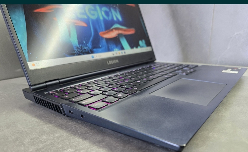 Ігровий Ноутбук Lenovo Legion 5 15ACH6H 82JU00APUS Київ - фото 6