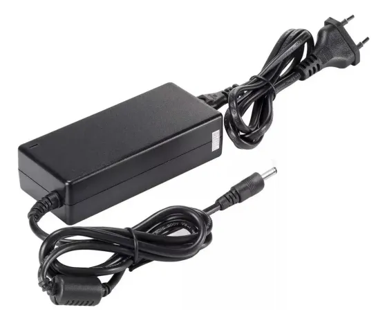 Універсальний зарядний пристрій 12В 6А з LED-індикатором Київ