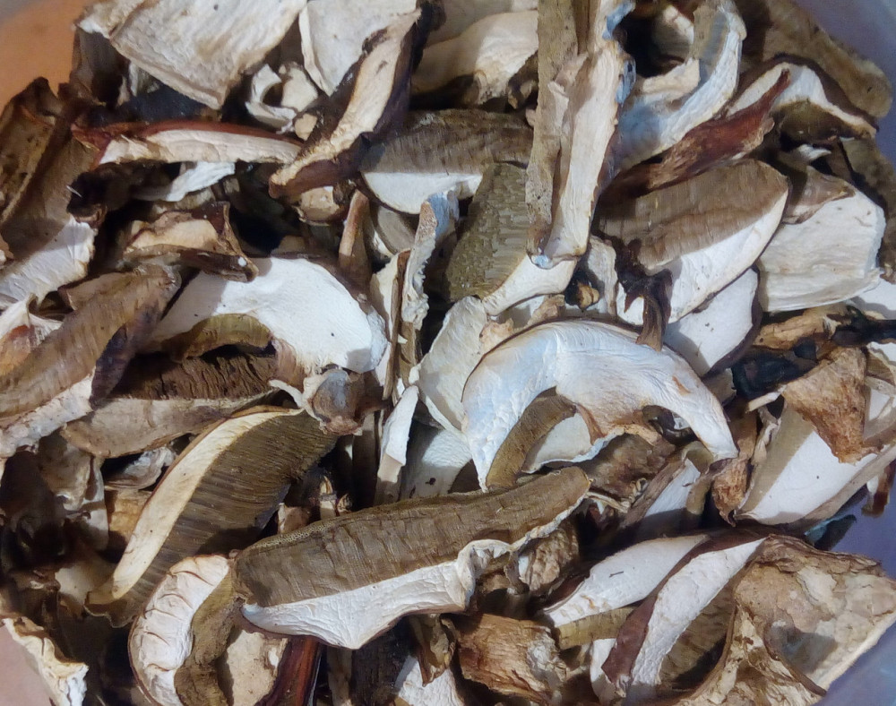 Білі гриби ніжка та капелюшок (сухі), 1кг. Київ - фото 1