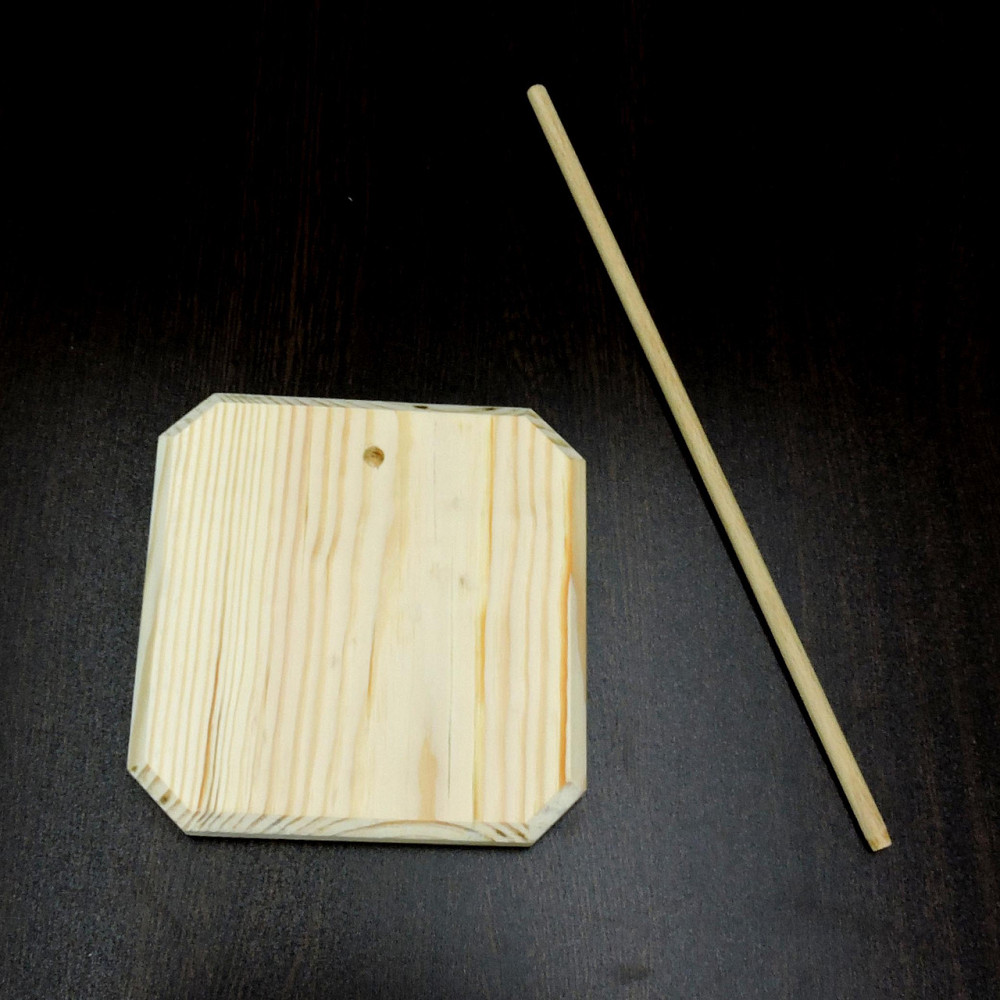 Подставка для кукол 