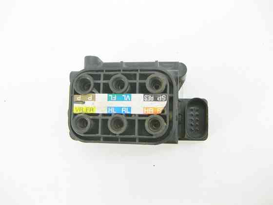 Mercedes-Benz  A2123200358 Блок клапанів пневмопідвіски ML W164 R-class short W251 CL C216 S-class short W221 CLS C218 ML/GLE W166 GLE Coupe C292 S-cl Одеса