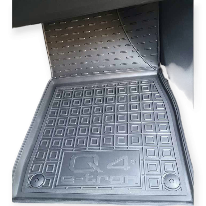 Килимки audi q4 e-tron 2021-> борт 2,5 см, з перемичкою салону Мукачево - фото 1