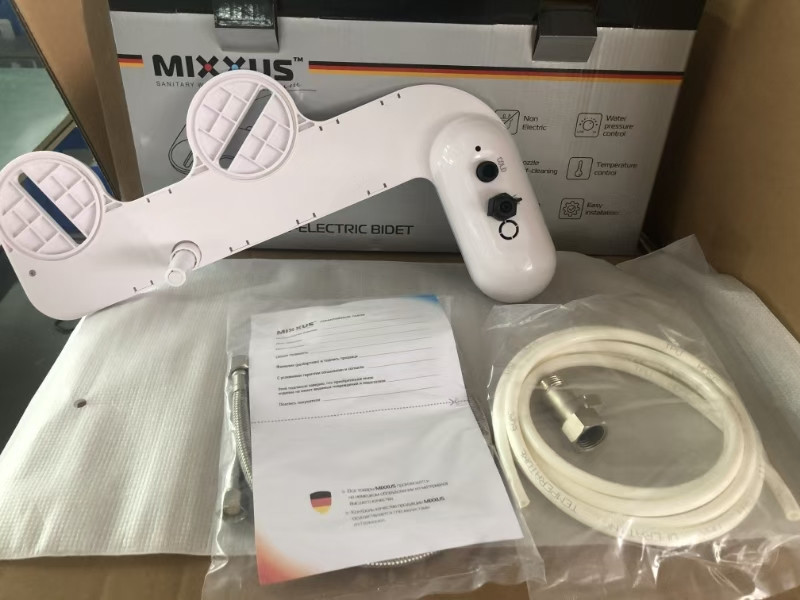 Накладка під кришку унітазу Mixxus Premium TCB-01 Універсальна, з вбудованим гігієнічним душем  ( MP6494 ) Харьков - изображение 10