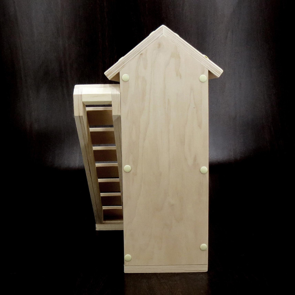 Домик для белок 