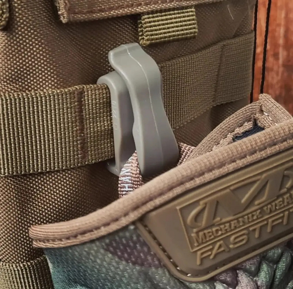 Тактична кліпса для перчаток, прищіпка на систему Моллі пластикове кріплення для військового екіпір Одеса - фото 7