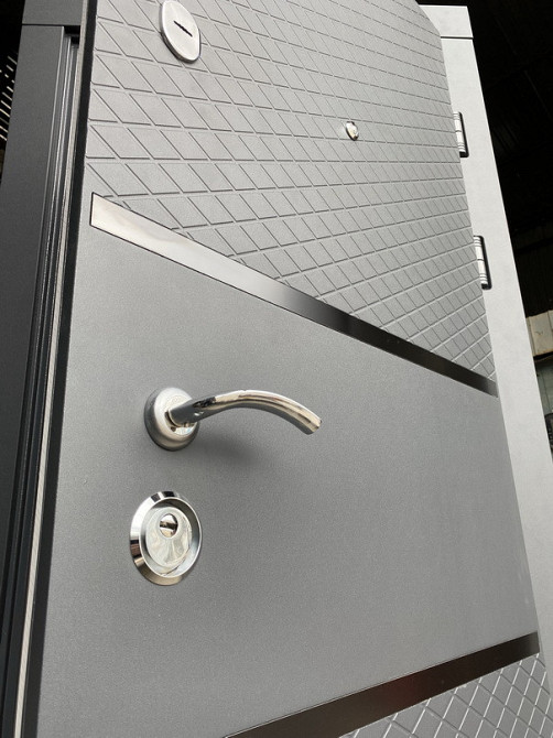 Двері квартирні Redfort, модель Грація (Антрацит), комплектація Комфорт Київ - фото 5