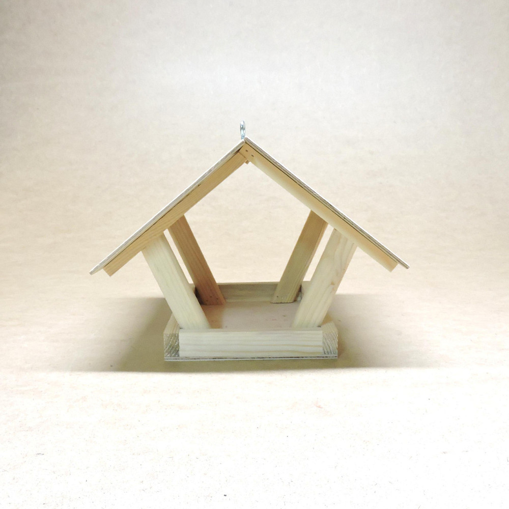 Кормушка садовая для птиц 