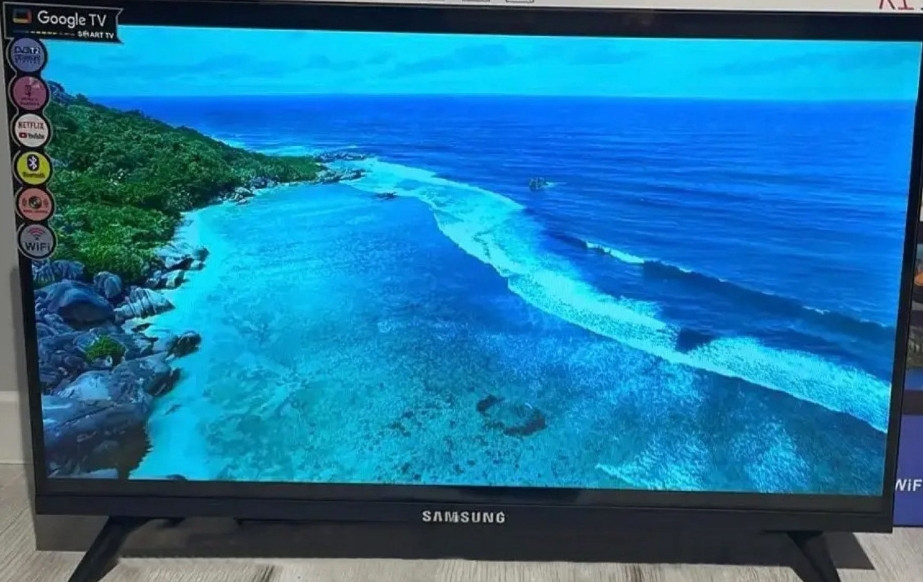 Телевизор Samsung Smart TV 32