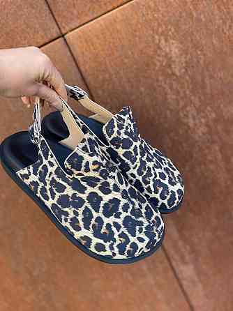 SEE SEVEN Босоніжки жіночі леопардові шкіряні SEE SEVEN 1614 літні на низькому ходу / Стильні б Коломия