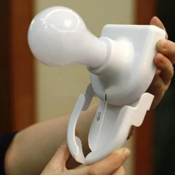 LED лампочка автономна підвісна світлодіодна на батарейках портативна лампа на липучці в шафу настінний нічник Stick Up Bulb ART 6 Одеса